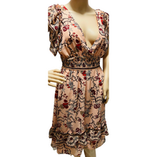 Load image into Gallery viewer, Max Studio Ruffle Sleeve Vineyard Dress
