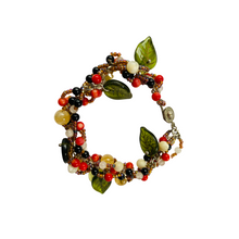 Load image into Gallery viewer, Bush Berries Crystal Pearl Bracelet
